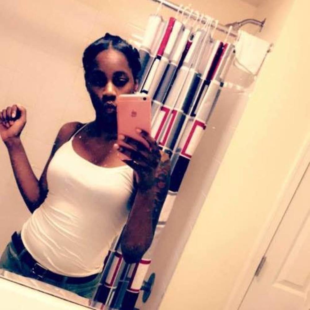 Meet your Posher, Bria